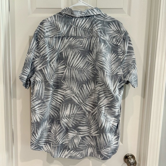 Levi's Men Hawaiian Shirt XL Tropical Palms Cotton Linen Button Up Short Sleeve - Picture 7 of 12